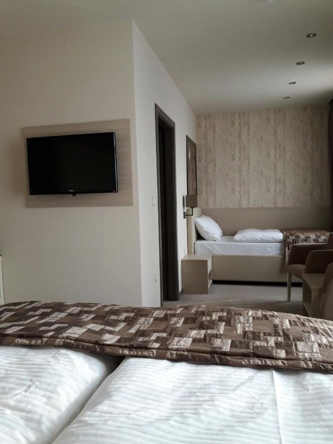 Hotel Palazzo Gornji Vakuf-Uskoplje Buitenkant foto